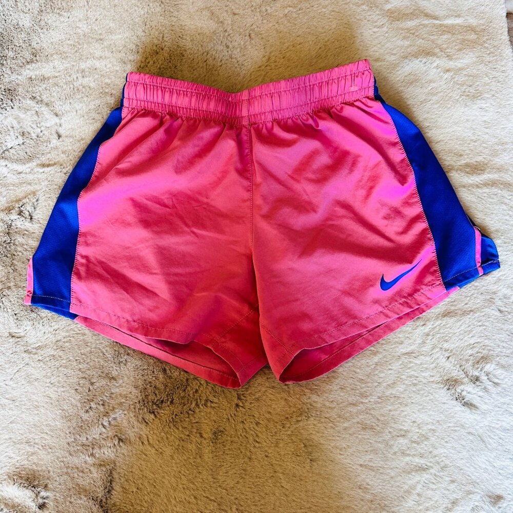 Nike Shorts Girls Large‎ 4"  Dri-Fit Running Shorts Pink & Blue